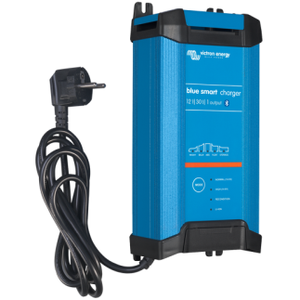 Victron Blue Smart IP22 Battery Charger 24V/16A/230V 1 Output with Schuko Socket