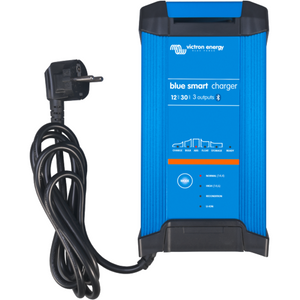 Victron - Blue Smart IP22 Battery Charger, 1 Output with UK Socket